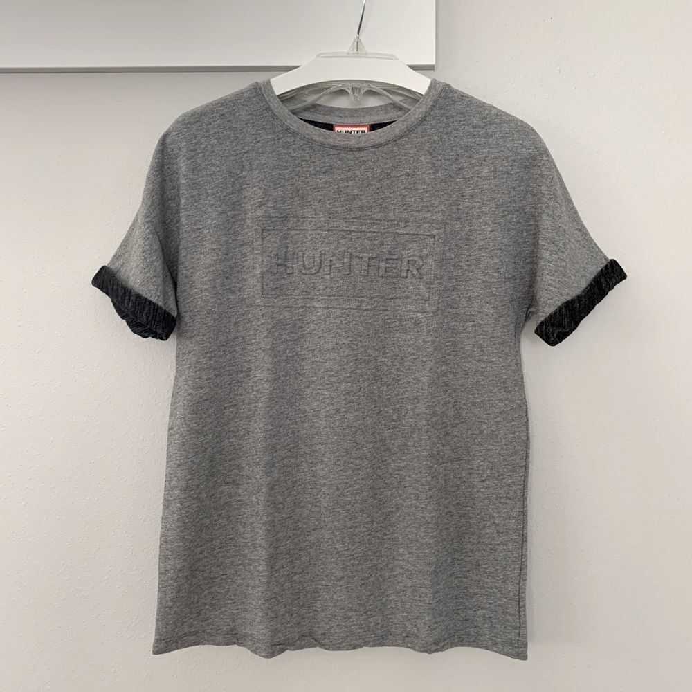 🟢 3/$20.  HUNTER for Target crew neck short sleeve light sweatshirt youth 16